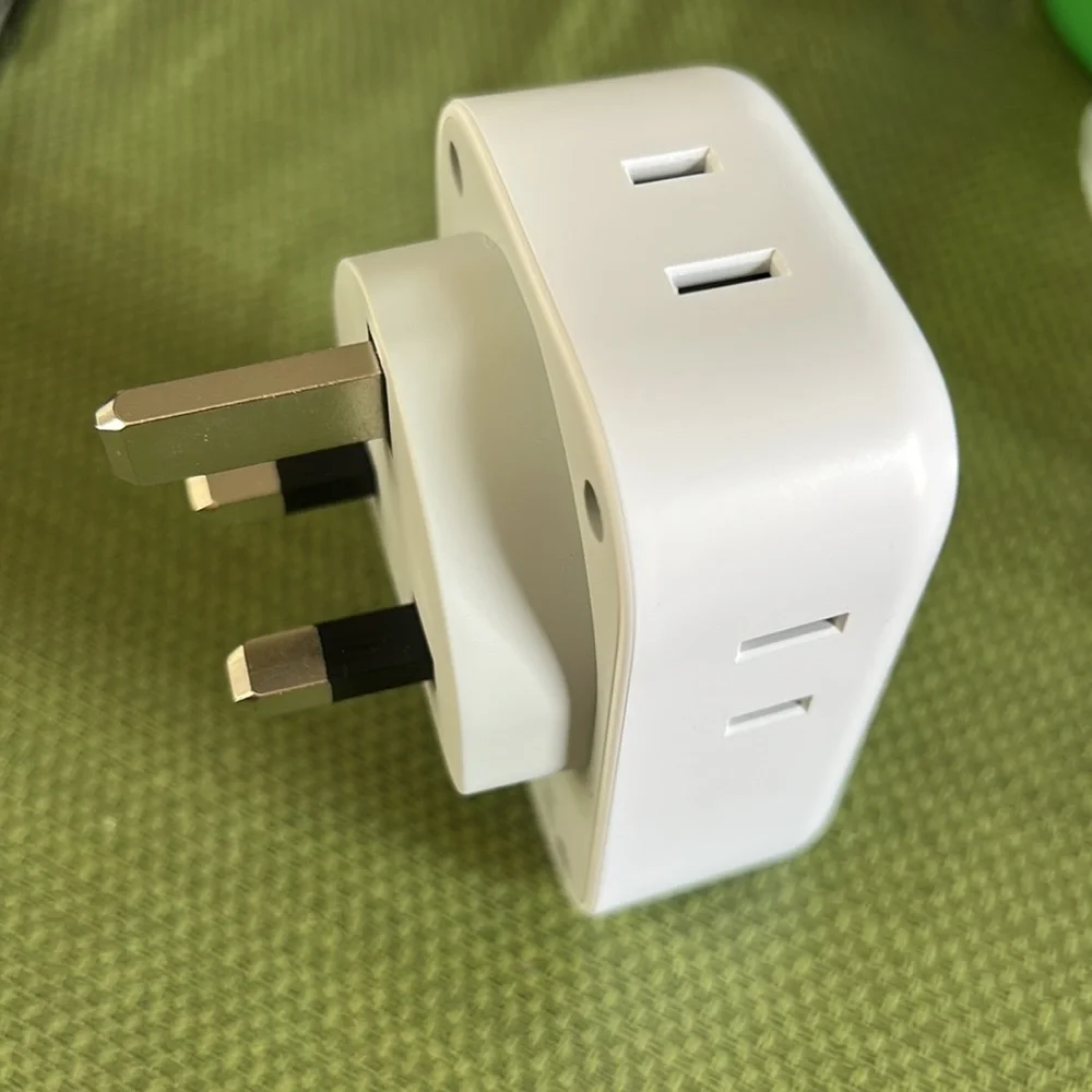 TESSAN White Power Adapter with USB Ports